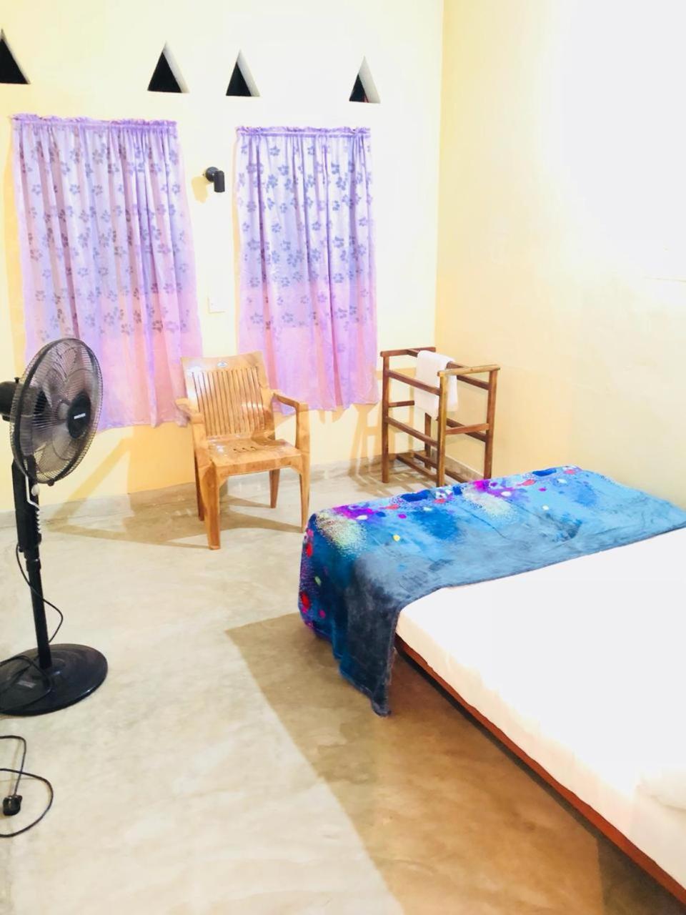 House Of Ahasna Bed & Breakfast Katunayaka Bagian luar foto
