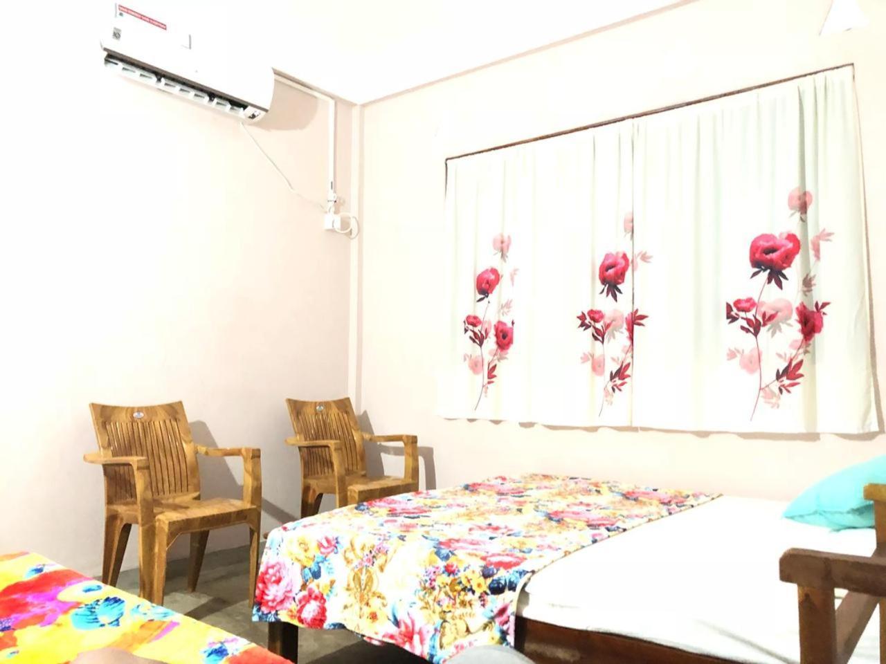 House Of Ahasna Bed & Breakfast Katunayaka Bagian luar foto